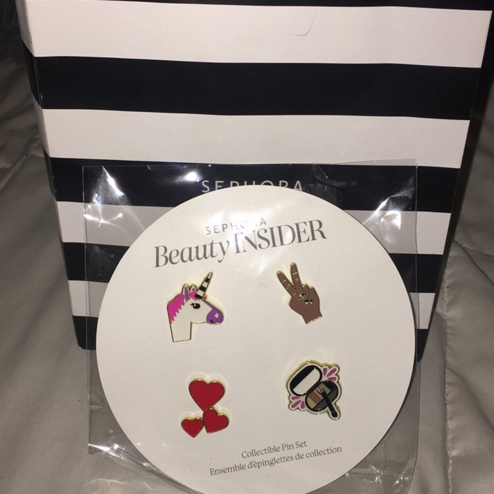 Sephora Beauty Insider Pins
